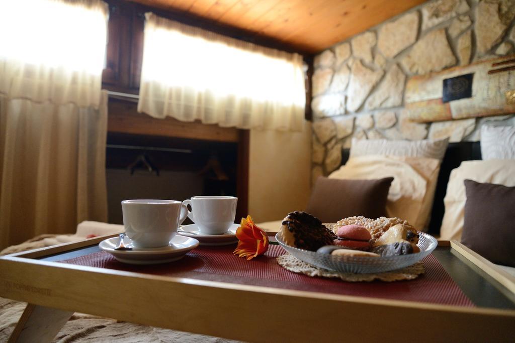 Alla Corte Dei Ventimiglia Montelepre Dış mekan fotoğraf
