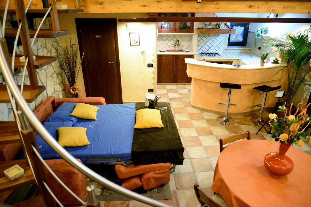 Alla Corte Dei Ventimiglia Montelepre Oda fotoğraf