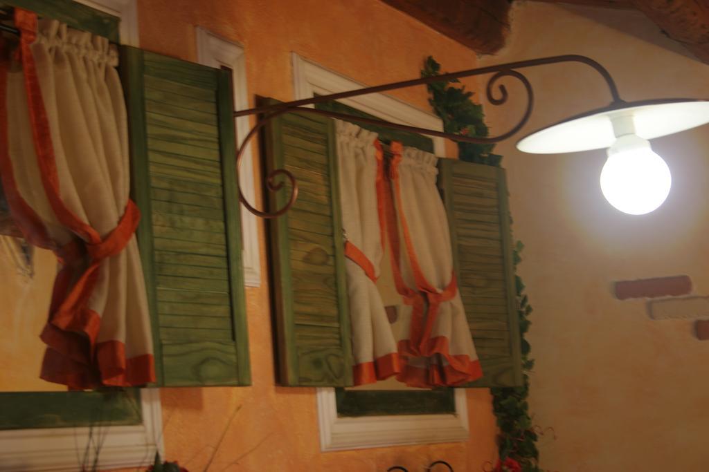 Alla Corte Dei Ventimiglia Montelepre Dış mekan fotoğraf