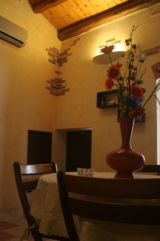 Alla Corte Dei Ventimiglia Montelepre Dış mekan fotoğraf